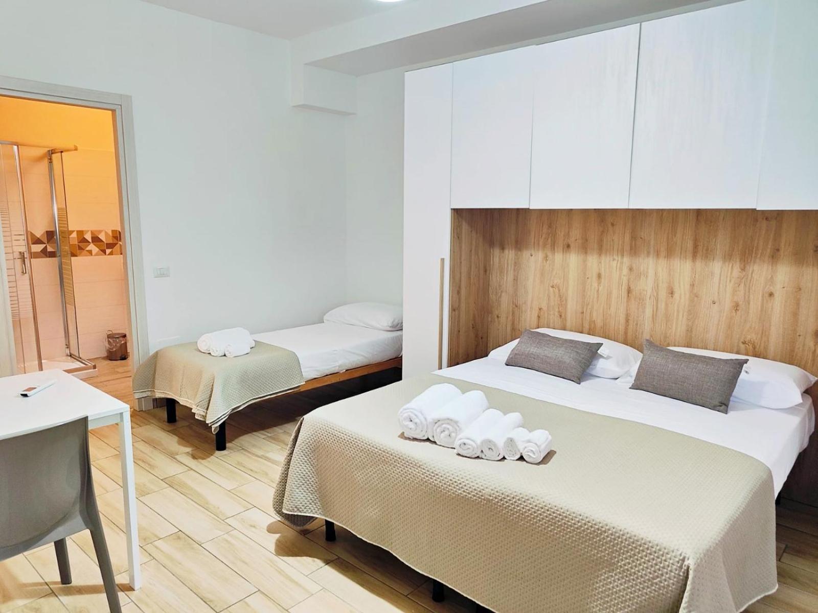 Cientopera Suite Rooms Pontecagnano Exterior foto