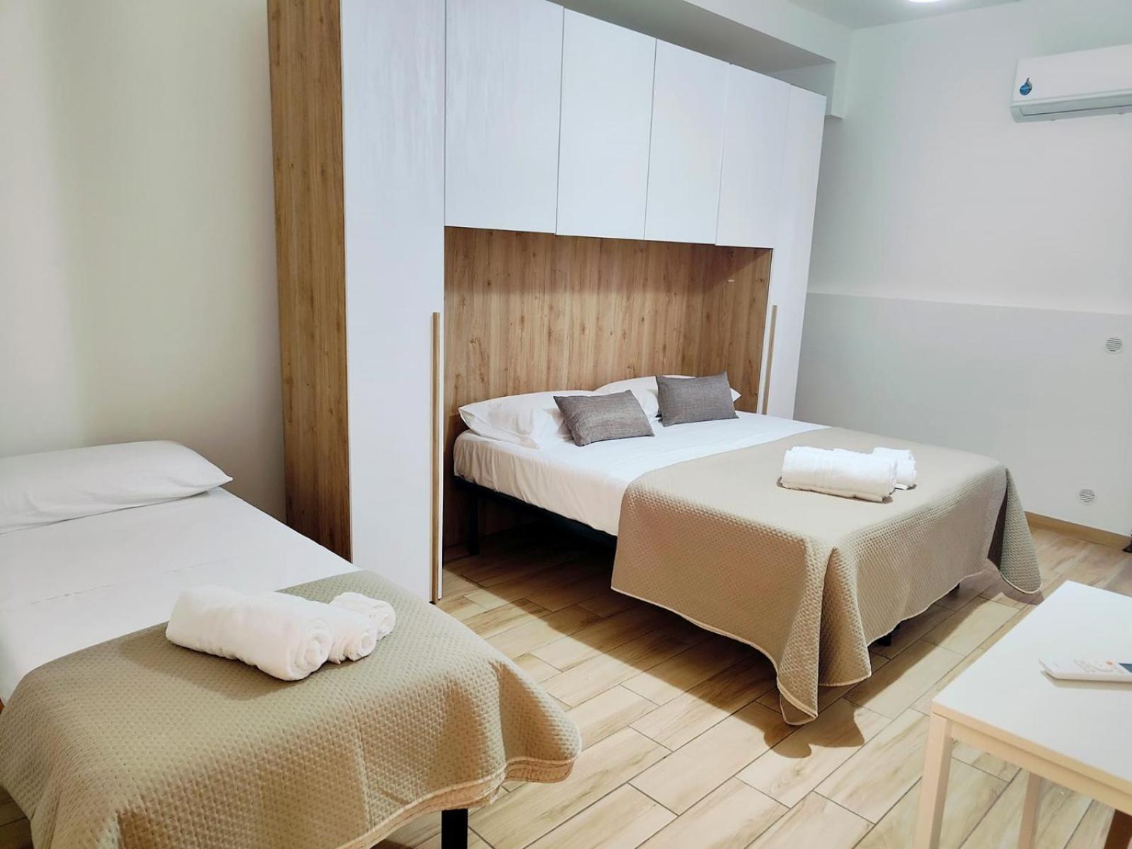 Cientopera Suite Rooms Pontecagnano Exterior foto